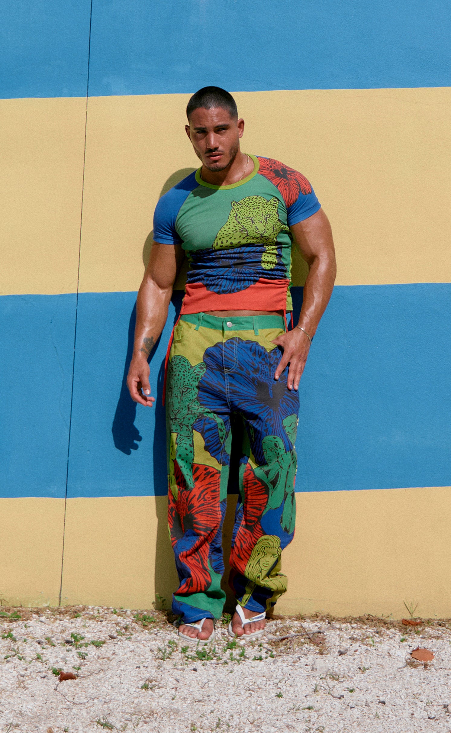 'Paraíso' Brazil Drawstring T-shirt